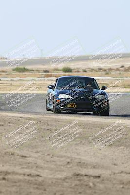 media/Oct-18-2025-Speed Ventures (Sat) [[8b3b7cf525]]/Yellow/Session 3 (Sunset)/